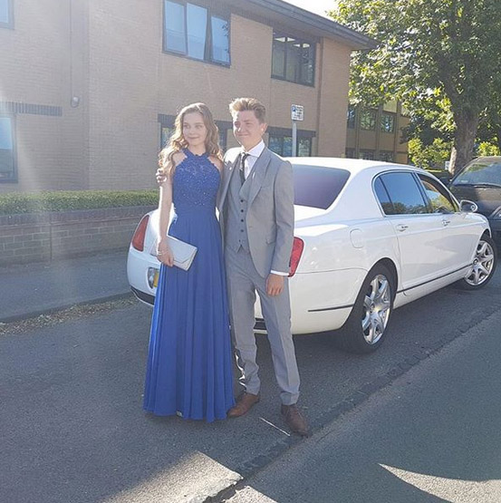 Tamworth Anniversary Limo hire