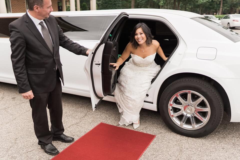Tamworth wedding limo
