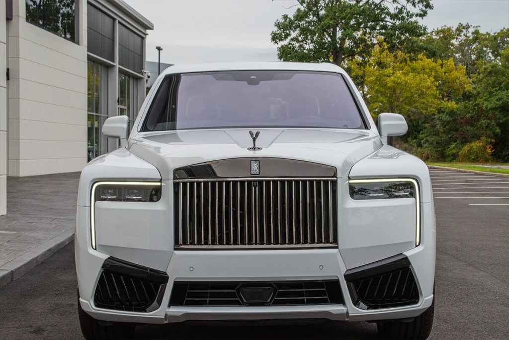 Tamworth Rolls Royce Cullinan Wedding Car Hire